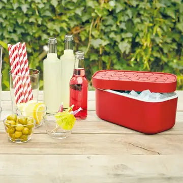Ice Maker + Ice Tray in Red