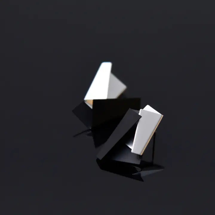 Quire Ear Jacket in Silver Black