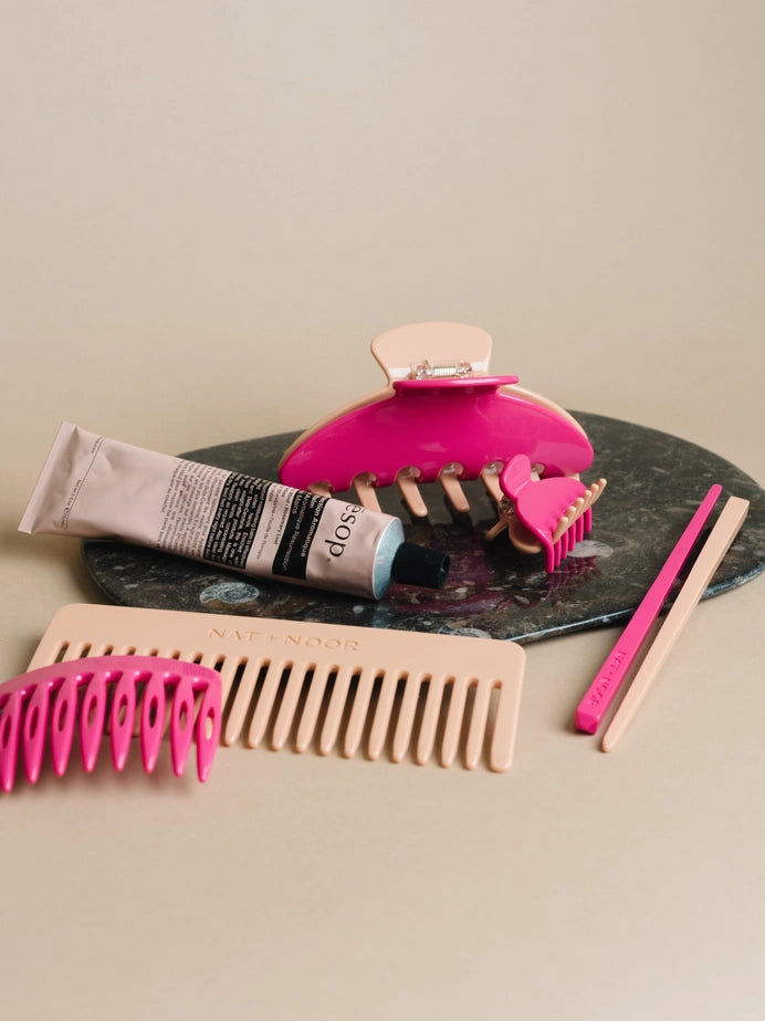 Nat + Noor, Hair Claw Clip in Dragon Fruit