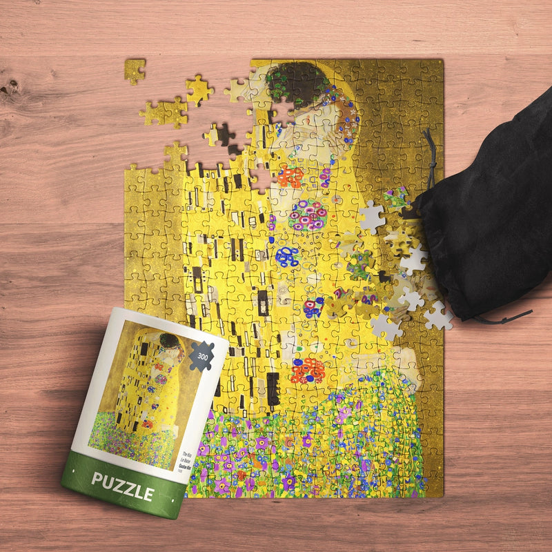 The Kiss, 300 Piece Puzzle