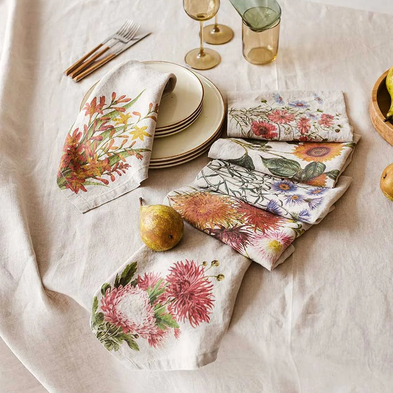 Linen Napkin Set with Country Flowers