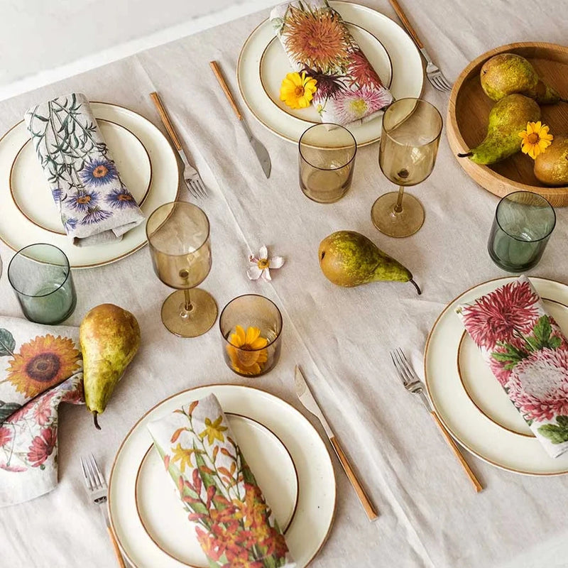 Linen Napkin Set with Country Flowers