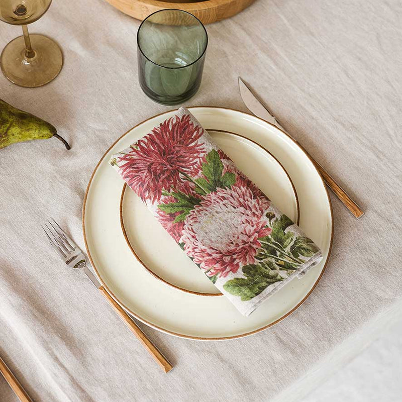 Linen Napkin Set with Country Flowers