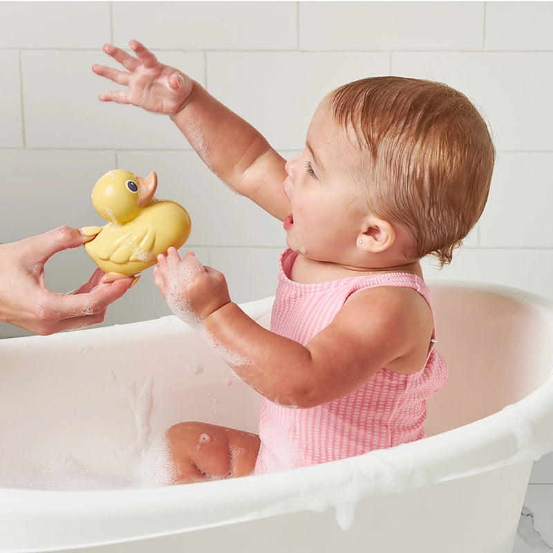 Itzy Ducky Family Bath Toys