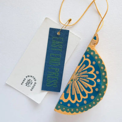 Yellow Bauble Honeycomb