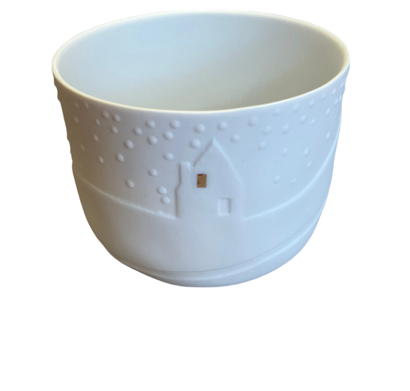 Snowy Day Landscape Porcelain Tealight Holder
