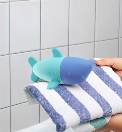 Squish, Squash Bath Shark