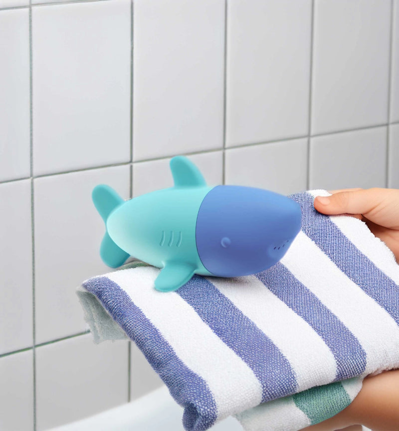 Squish, Squash Bath Shark