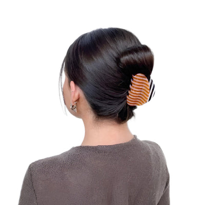 Juno Claw Clip in Stripes