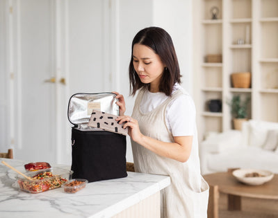 SoYoung, Black Linen Lunch Poche
