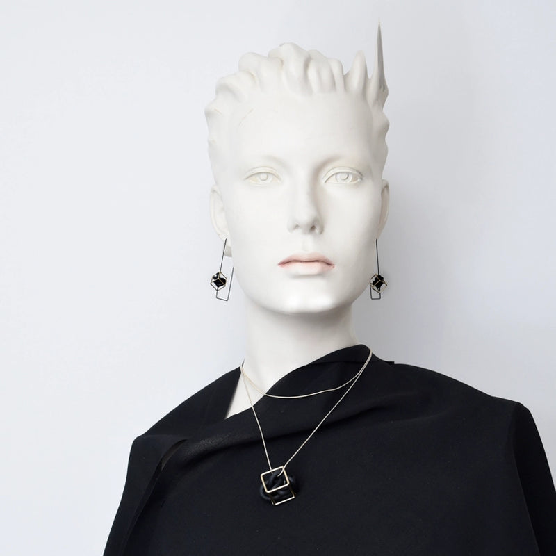 Veer Hoop Earrings