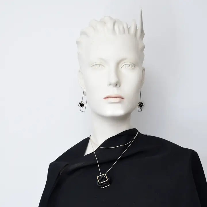 Veer Necklace, Gold Black