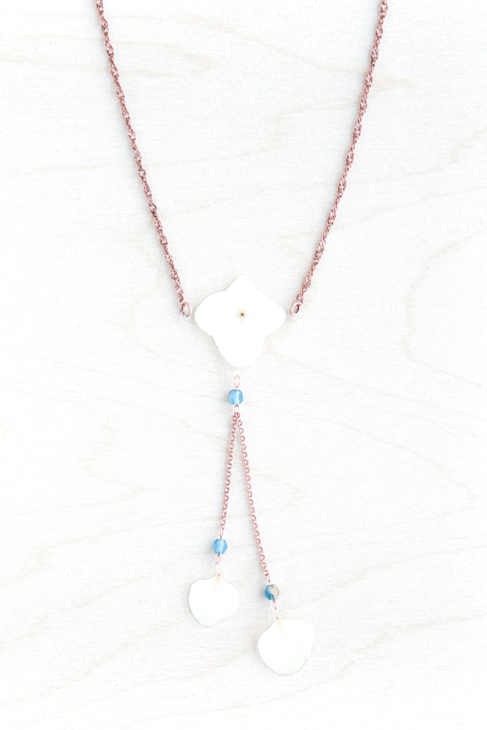 White Hydrangea Flower Lariat Necklace with Blue Beads