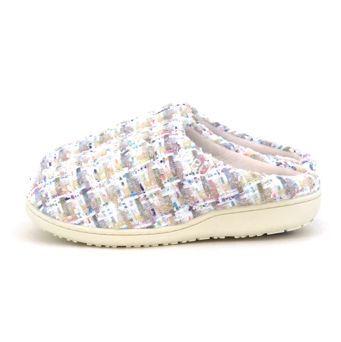 SUBU, Indoor Outdoor Slippers in Cloudbow