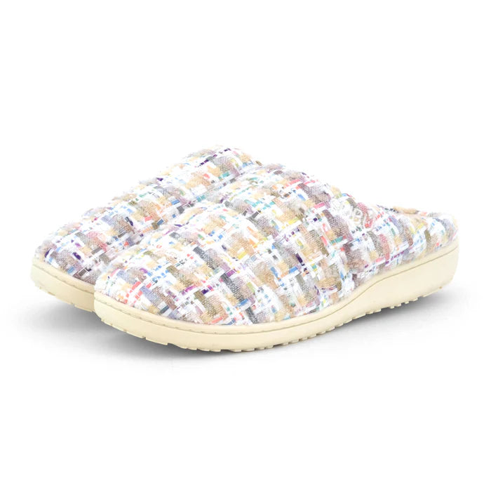SUBU, Indoor Outdoor Slippers in Cloudbow