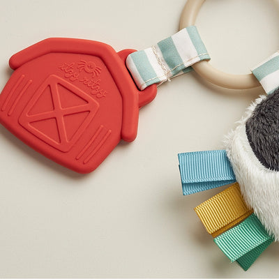 Itzy Pal Cow Teether