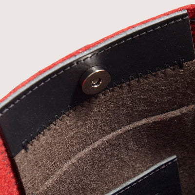 Jaunt Merino Wool Tote in Tobacco/Cherry Black