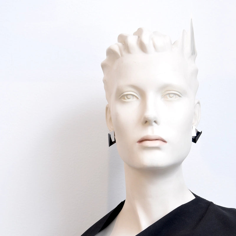 Quire Ear Jacket in Silver Black