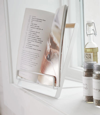 White Tosca Cookbook Stand