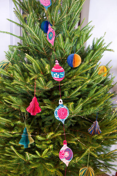 Bauble Vertical Wall Hanging