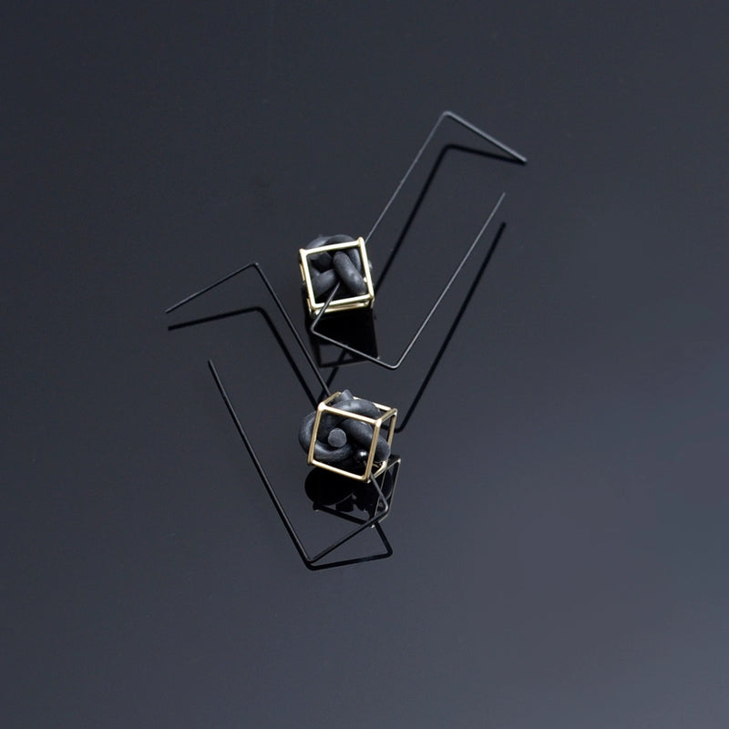 Veer Hoop Earrings