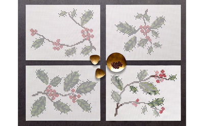 Holly Rectangle Placemats Kit