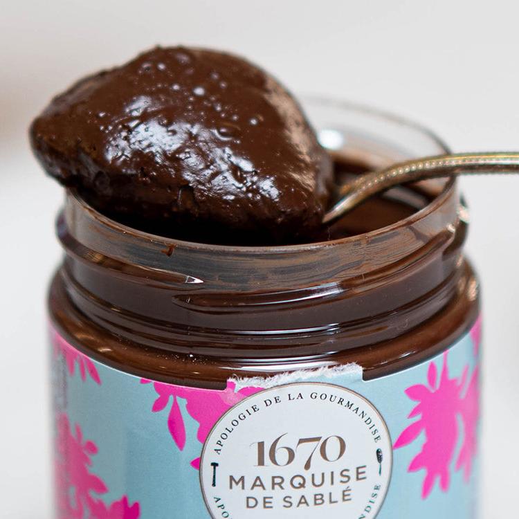 Dark Chocolate Spread with Shortbread Crumbles