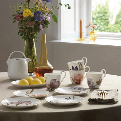 Royal Copenhagen Flora: Pansy Dinner Plate