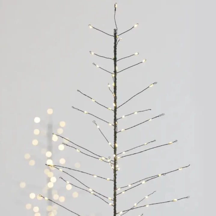 Festive Tree Light: Battery LED Decoration