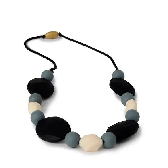 Chewbeads, Tribeca Teething Necklace in Black