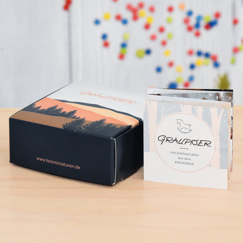 Graupner, Tree Ornament "Santa Claus with Sewing Machine"