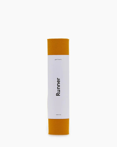 Graf Lantz, Table Runner
