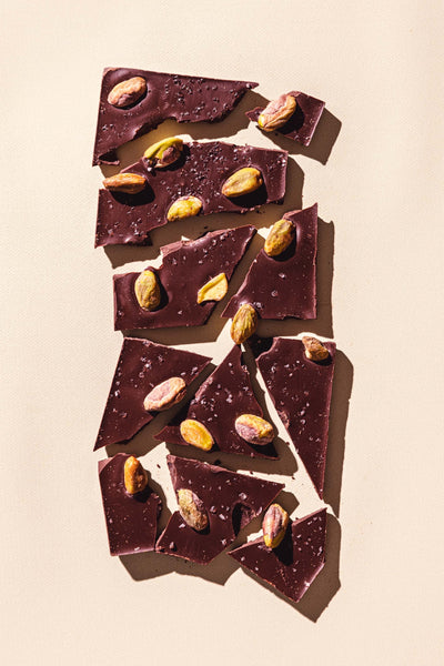 Salted Pistachio Dark Chocolate Bar, Compartes