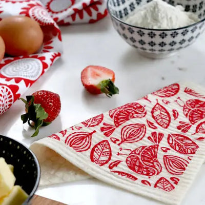Swedish Dishcloth, Robins
