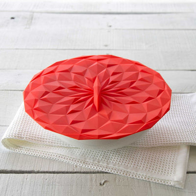 GIR, 8" Round Suction Lid in Red