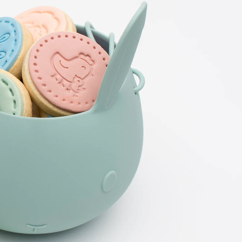 Easter Bunny Basket in Pistachio