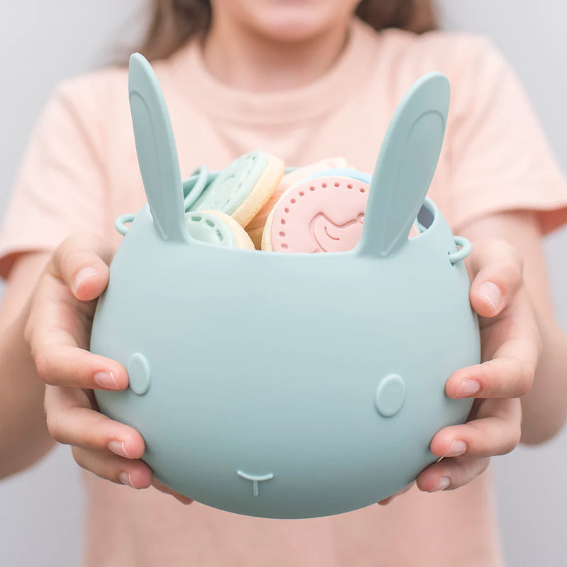 Easter Bunny Basket in Pistachio