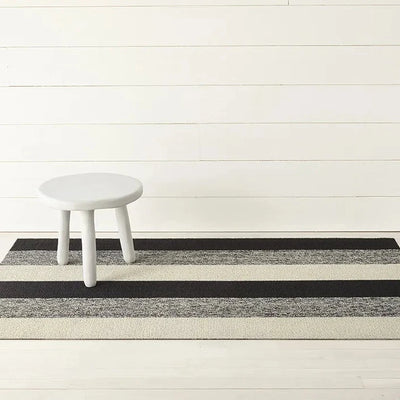 Marbled Stripe Shag Floor Mat in Salt & Pepper