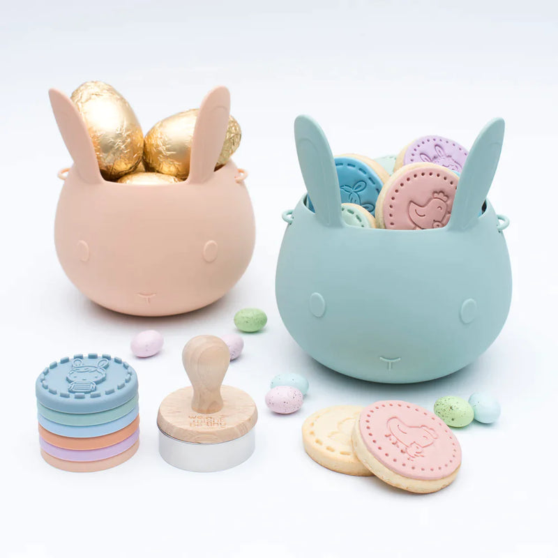 Easter Bunny Basket in Pistachio